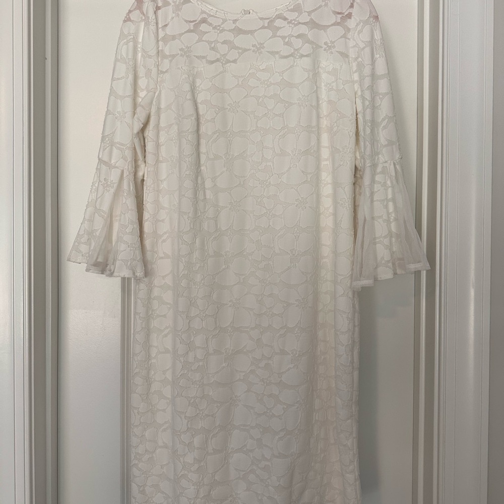 Sandra Darren - Floral Lace Jewel Neck Dress